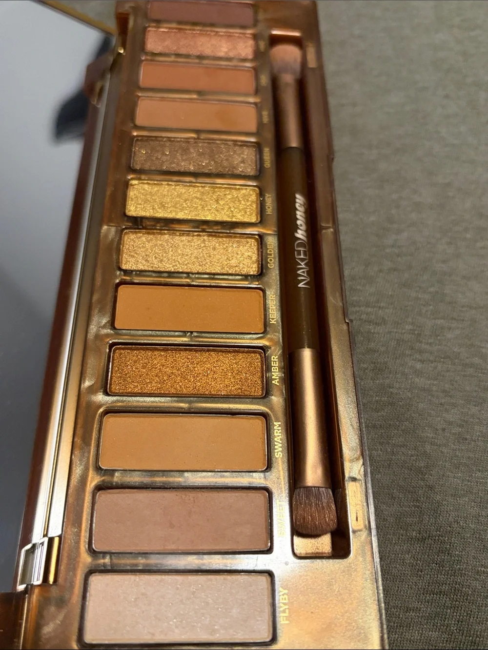 Discontinued Urban Decay Naked Honey Eyeshadow Palette (Original Brush)